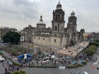 2025-06-19-Mexico-363-City-Square.JPG