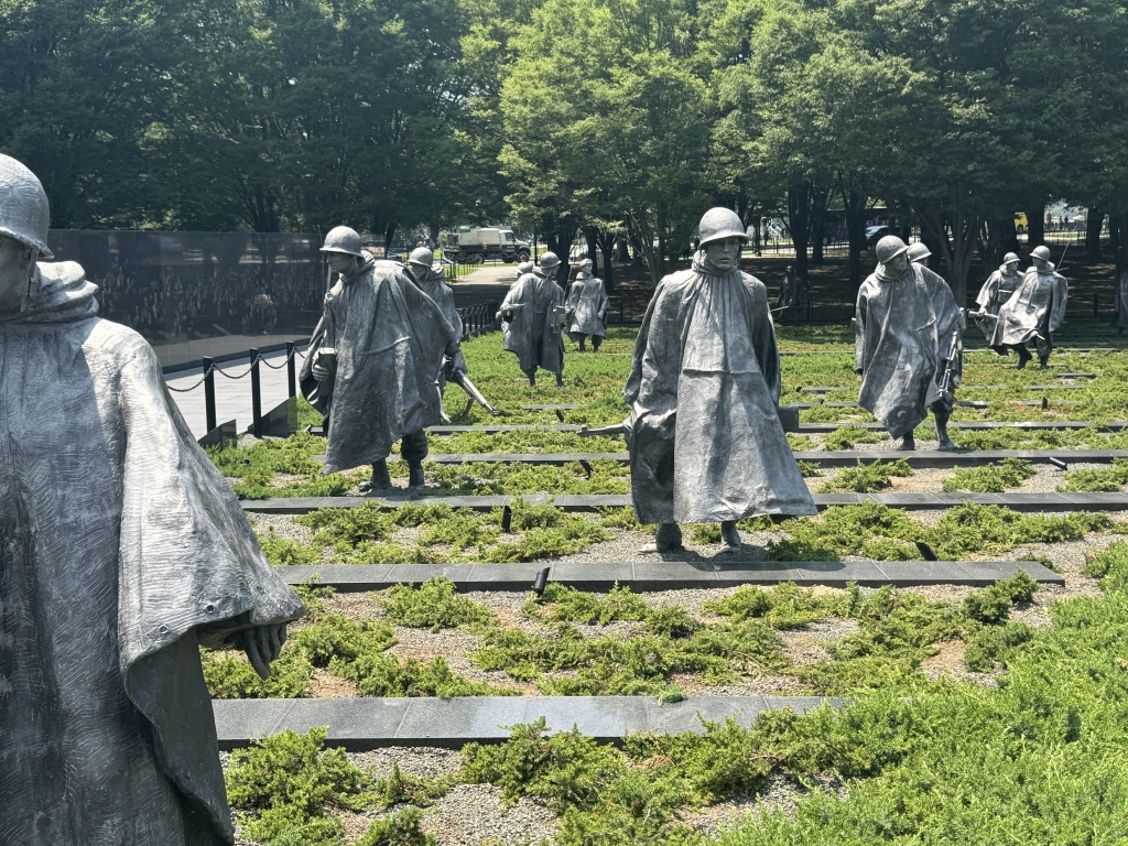 2025/06(June)/Vistra-Washington-DC/1024x768_2025-06-04-WashingtonDC-52-Korean-Memorial.JPG