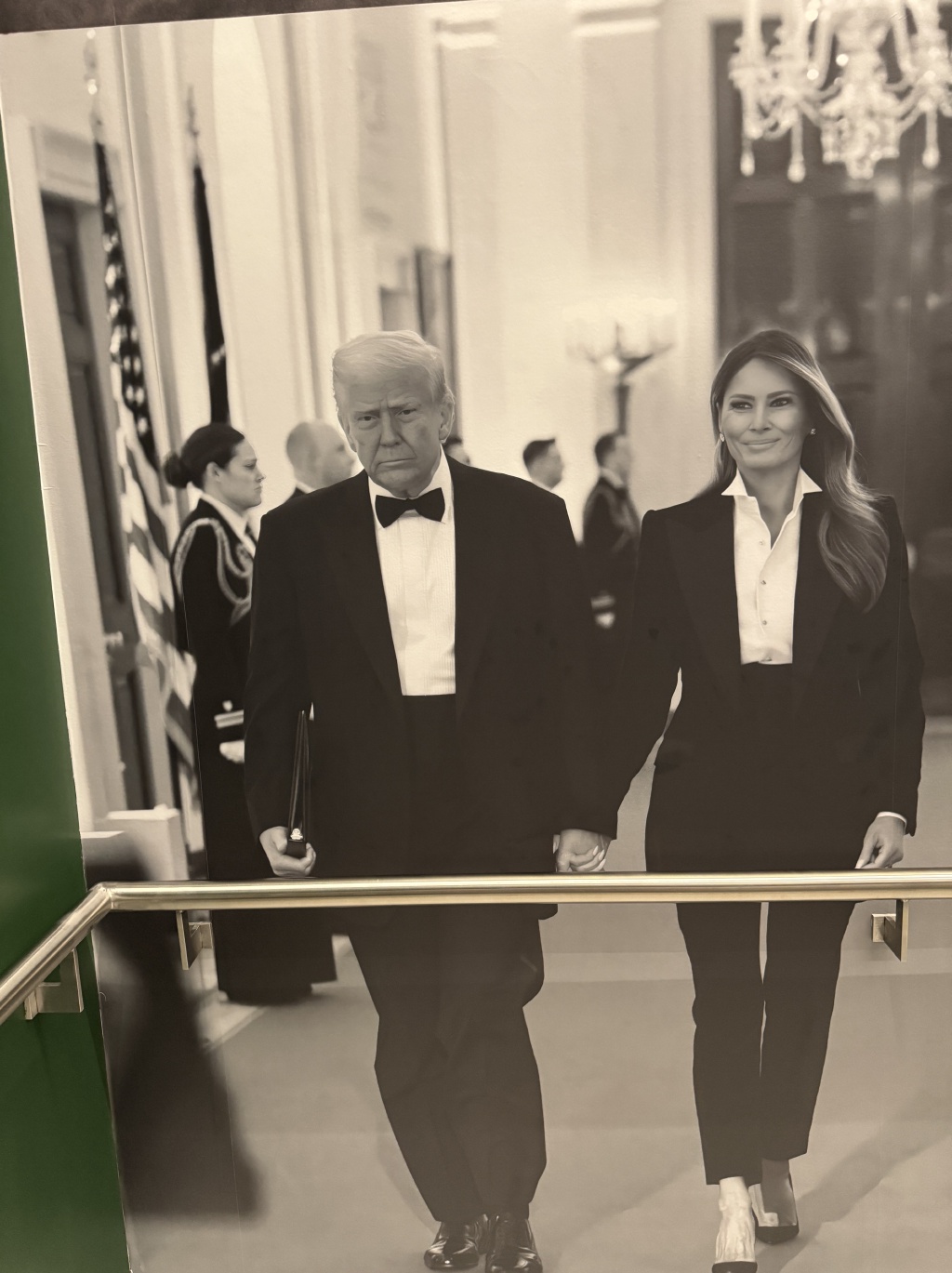 2025/06(June)/Vistra-Washington-DC/1024x768_2025-06-05-WashingtonDC-69-Fake-WhiteHouse-Tour.JPG