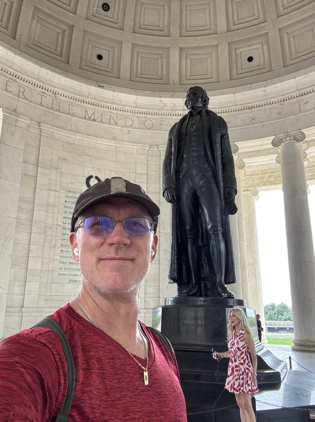 2025/06(June)/Vistra-Washington-DC/640x480_2025-06-05-WashingtonDC-77-Jefferson-Travis.JPG