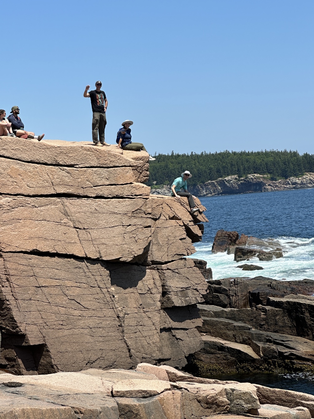 2025/07(July)/Maine-with-Chance-Bianca/1024x768_2025-07-11-Maine-176-Acadia-National-Park-BeeHive-Trail-Travis-Bianca-Chance.JPG
