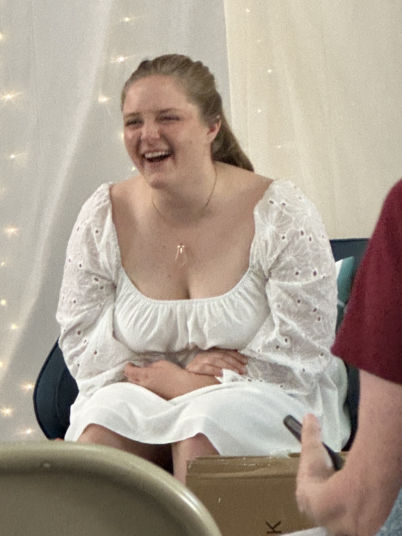 2025/08(August)/McKenzie-Wedding-Shower/800x600_2025-08-09-Mckenzie-Wedding-Shower-6.JPG
