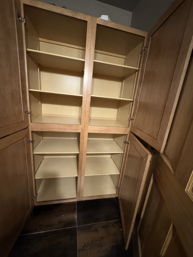 2025/09(September)/House-Pre-Renters/640x480_2025-09-12-House-Pics-Pre-Renters-047.JPG
