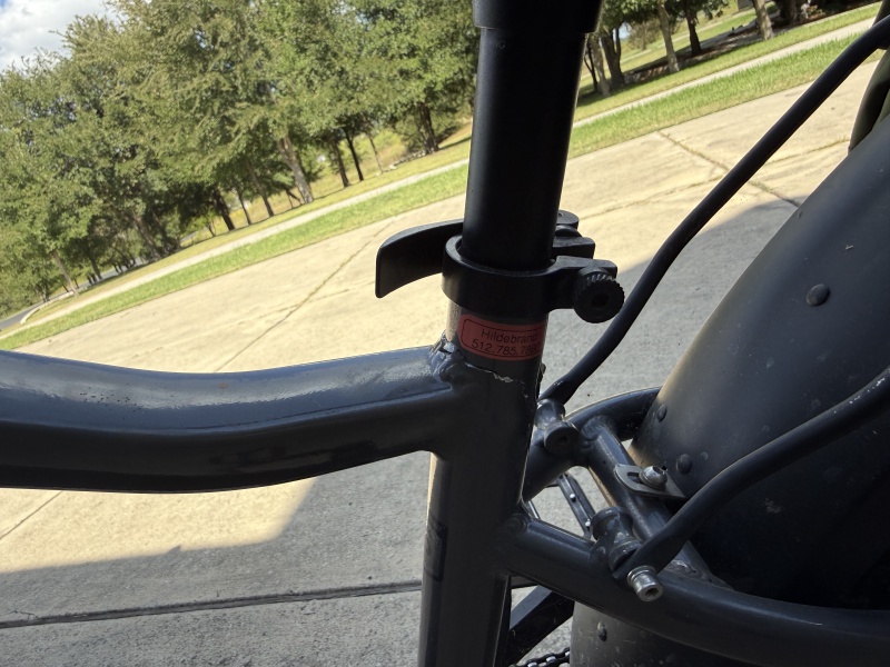 2025-09-25-RadRover5-Cracked-Frame-seat-Post-02.JPG