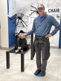 2025-10-28-Vistra-Chicago-41-Museum-of-Illusions-Travis.JPG
