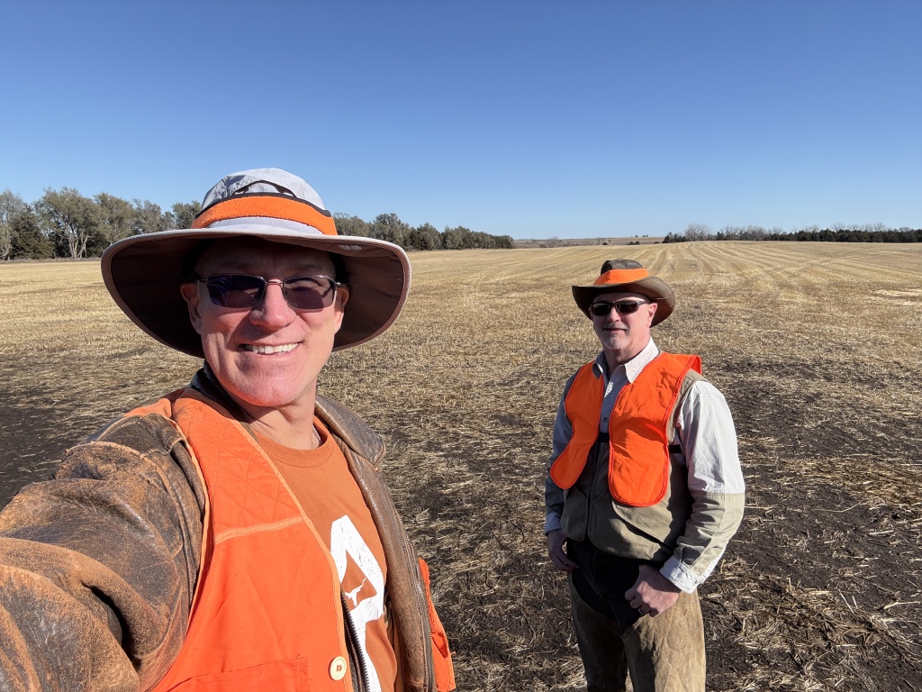 2025/11(November)/SD-Pheasant-Hunting/1024x768_2025-11-11-SD-Pheasant-Hunting-14-Travis-Mike.JPG