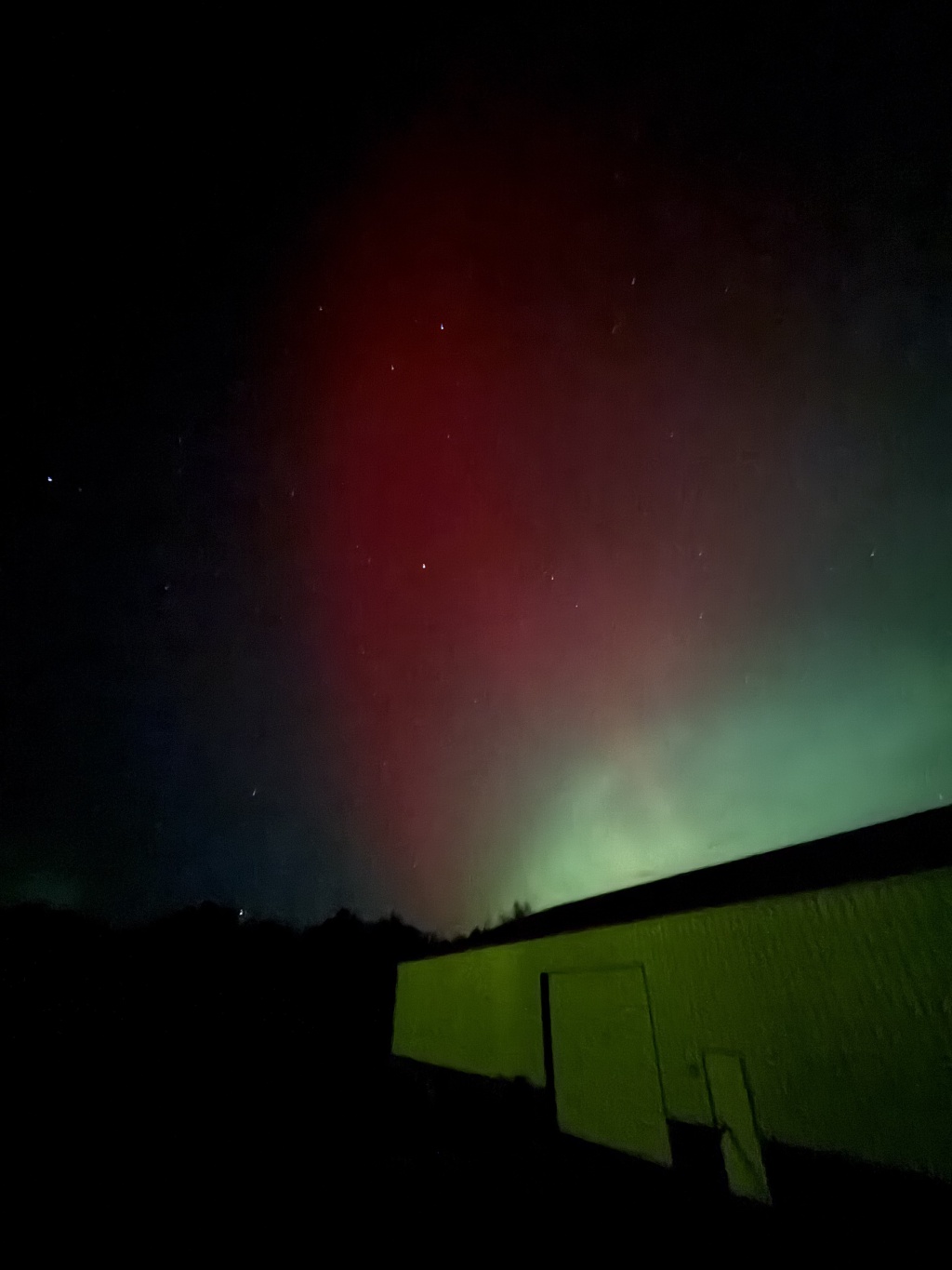 2025-11-11-SD-Pheasant-Hunting-15-Aurora-Borealis.jpg