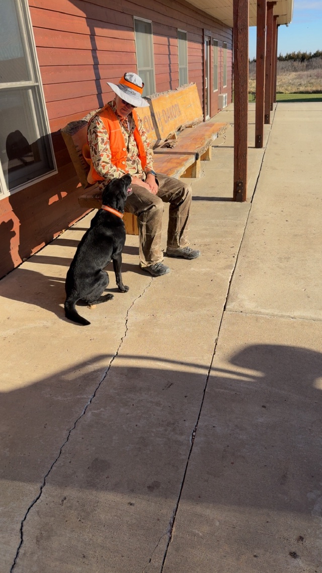 2025/11(November)/SD-Pheasant-Hunting/640x480_-SD-Pheasag-63-Travis-Sadie.JPG