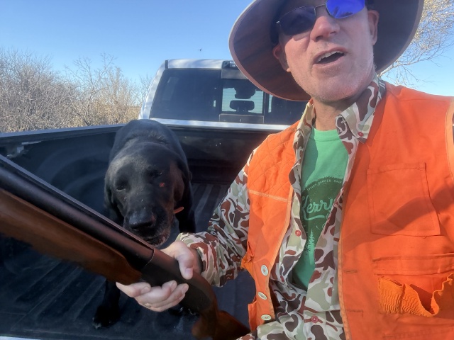 2025-11-13-SD-Pheasant-Hunting-51-Travis-Sadie.JPG