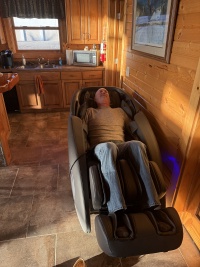2025-11-14-SD-Pheasant-Hunting-55-massage-chair-Mike.JPG