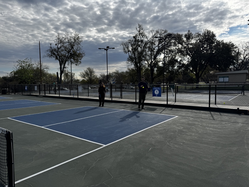 2025/11(November)/Thanksgiving/1024x768_2025-11-28-Thanksgiving-16-Pickleball-Ayala-Chance.JPG