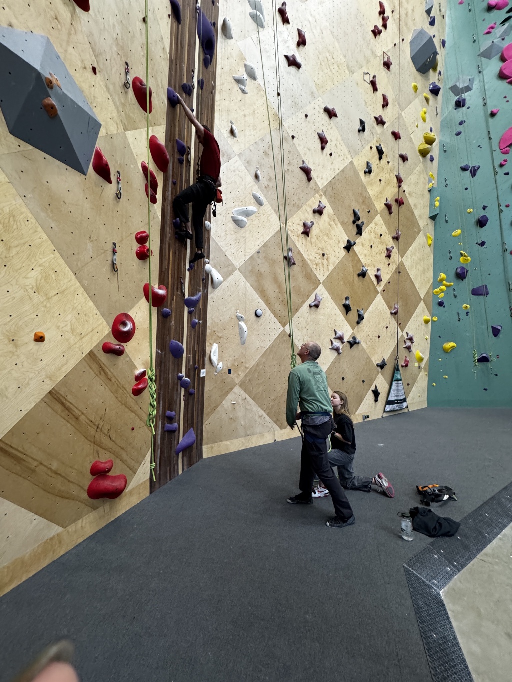 2025/11(November)/Thanksgiving/1024x768_2025-12-01-Indoor-Climbing-65-Travis-Chance.JPG