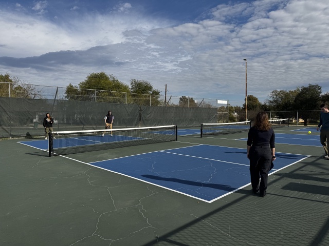 2025-11-28-Thanksgiving-24-Pickleball-Bianca-Dax-Ayala-Chance.JPG