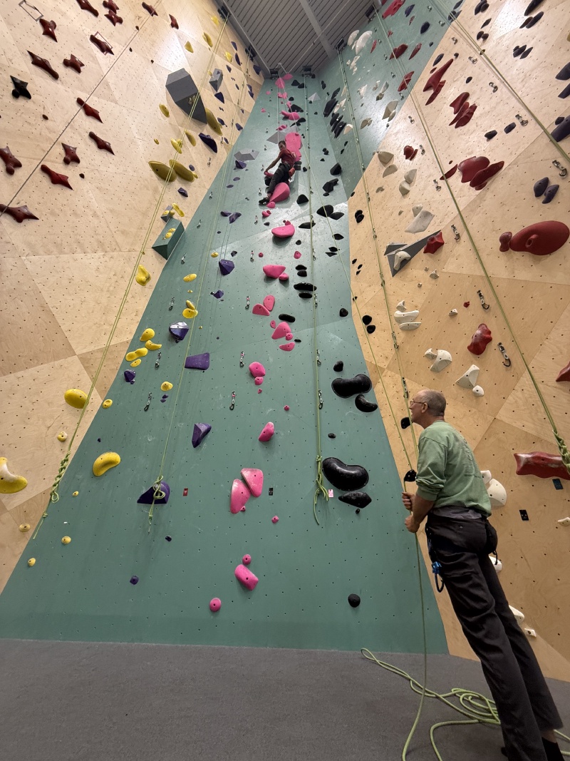 2025/11(November)/Thanksgiving/800x600_2025-12-01-Thanksgiving-38-indoor-rock-climbing-Chance-Travis.JPG