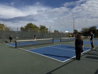 2025-11-28-Thanksgiving-23-Pickleball-Bianca-Dax-Ayala-Chance.JPG