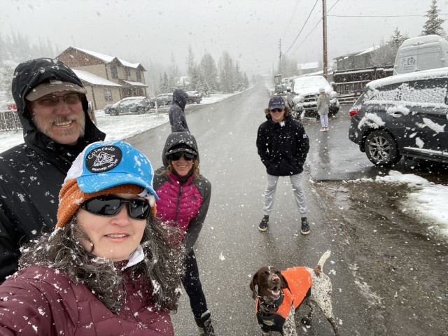 Best-of-Blaze/640x480_2020-05-24-Colorado-11-Travis-Suzi-Angie-Vale-Blaze-snow.JPG