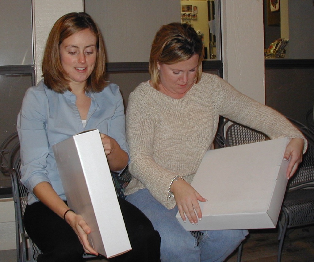 2002-12-24-Xmas-24-Heather-Katie.JPG