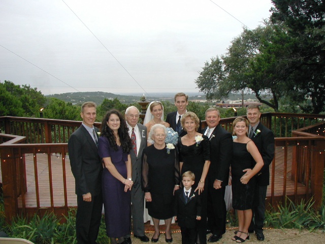 Best-of-Katie/640x480_2002-10-13-059-Josh-Heather-Wedding-Travis-Suzi-Melvin-Mary-Janeen-Chance-Jim-Katie-Justin.JPG