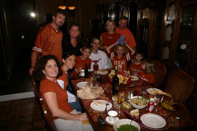 Best-of-Katie/640x480_2005-11-25-Thanksgiving-36-Suzi-Heather-Katie-Josh-Chance-Janeen-Vale-Jim-Kyla-Dax-Justin.JPG