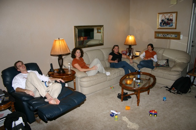 Best-of-Katie/640x480_2005-11-25-Thanksgiving-38-Josh-Suzi-Katie-Heather.JPG