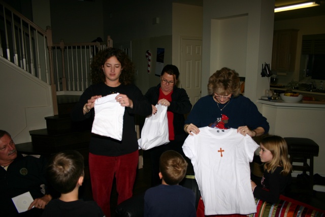 2006-12-25-Christmas-Day-18-Jim-Dax-Suzi-Katie-Chance-Janeen-Kyla.JPG