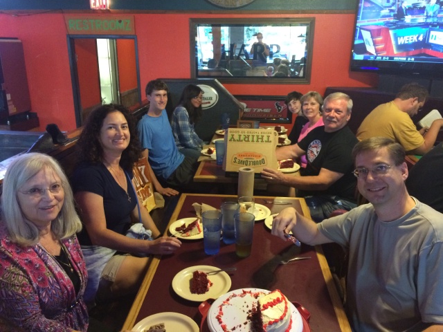 Best-of-Katie/640x480_2015-10-04-Chance-Birthday-06-Susana-Suzi-Katie-Dax-Janeen-Jim-Steve-DoubleDaves.JPG