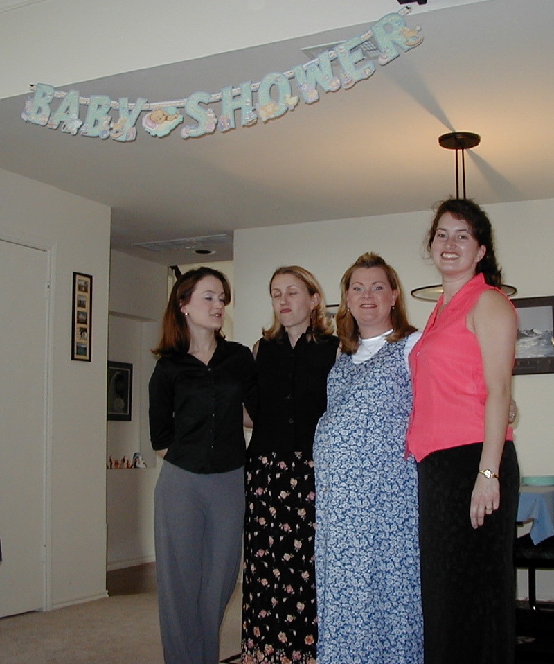 Best-of-Katie/800x600_2000-01-21-Shower-Shannon-Sara-Katie-Suzi-1.jpg