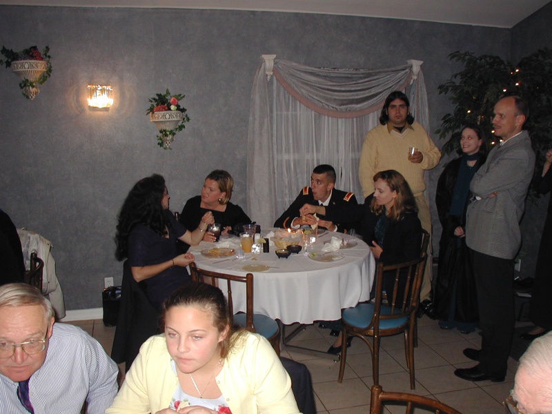 Best-of-Katie/800x600_2002-10-13-107-Josh-Heather-Wedding-Suzi-Katie-Joseph-Lisa-Neal-Emily-Dan.JPG