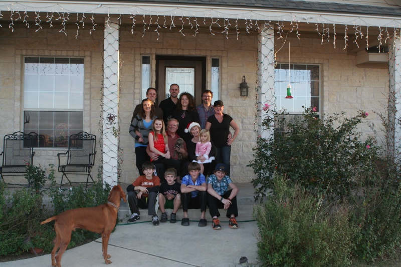 Best-of-Katie/800x600_2012-12-24-Christmas-001-Josh-Heather-Dax-Kyla-Jim-Travis-Ian-Suzi-Janeen-Chance-Sydney-Justin-Katie-Vale-Bevo.JPG