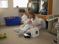 2001-03-04-Vale-1st-Bday-17-Vale-Katie-presents.jpg