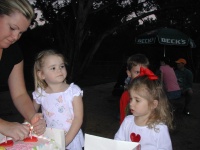 2005-02-13-Kyla-3rd-bday-02-Katie.JPG