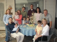 2005-03-27-Easter-10-Heather-Josh-Ian-Kyla-Katie-Justin-Chance-Vale-Travis-Suzi-Jim-Janeen-Dax.JPG