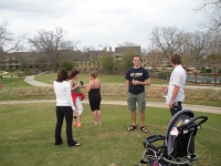 2009-03-11-Hyatt-Hillcountry-Bastrop-05-Kite-Heather-Suzi-Katie-Josh-Justin.jpg