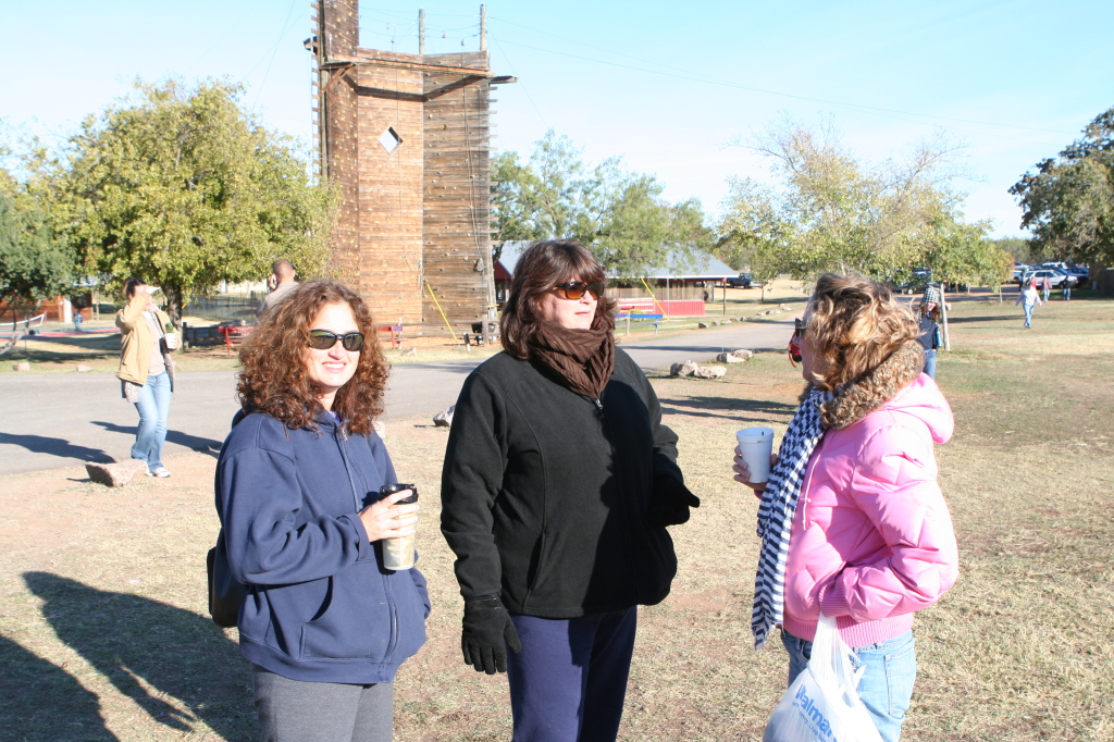 2011-11-11-Outdoor-School-01-Suzi-Kim.JPG