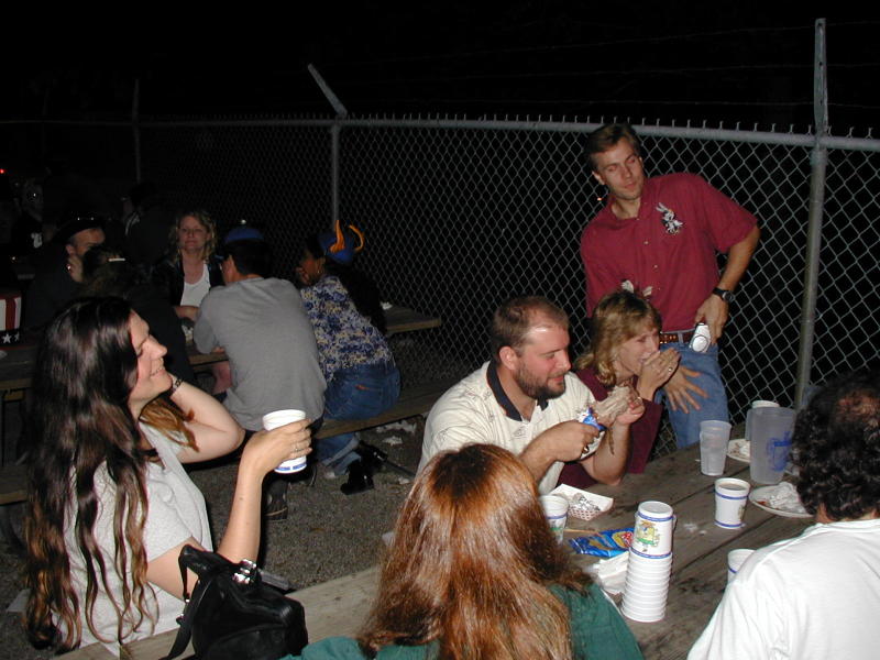 2001-11-03-PNO-Wurstfest-2-Kiffin-Ren-Kim-Ben.JPG