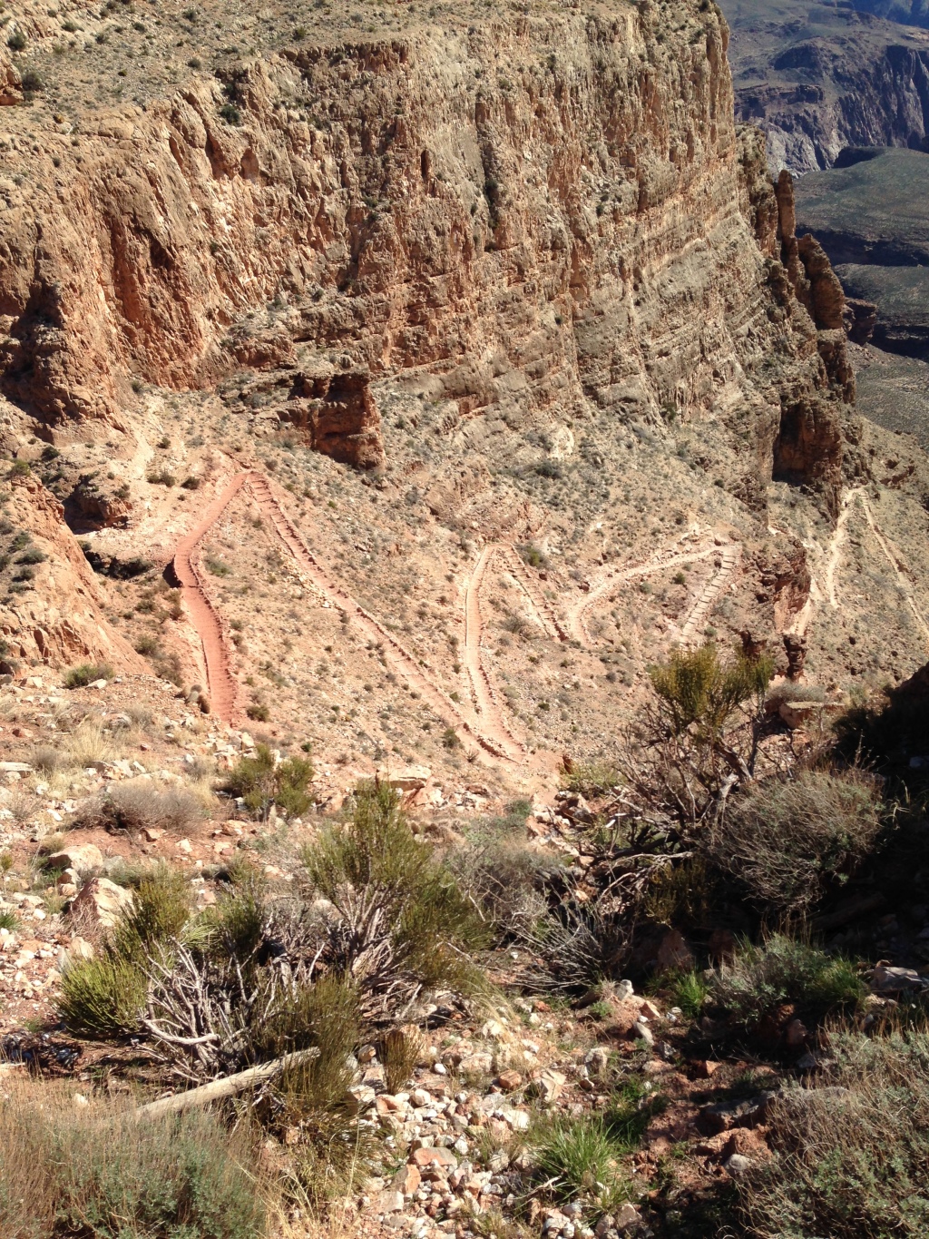 2015-03-16-Grand-Canyon-27-switchbacks-Landscape.jpg