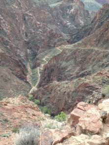 2015-03-18-Grand-Canyon-4star-13-switchbacks-Landscape.jpg